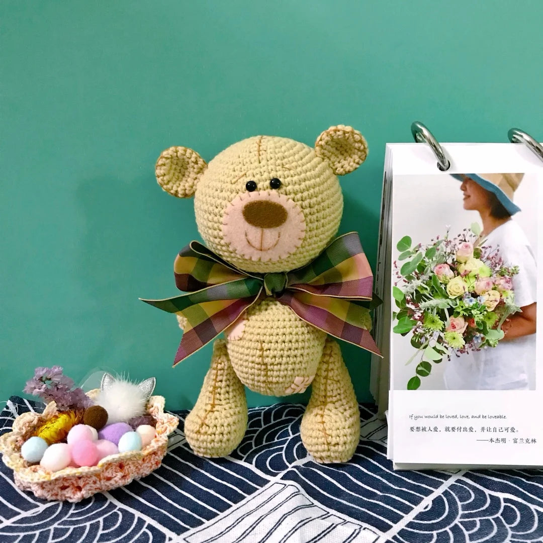 Lovely handmade bear doll Crochet toy gift, wool knitted doll birthday gift for children (finished product, non-DIY)