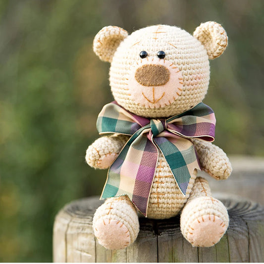 Lovely handmade bear doll Crochet toy gift, wool knitted doll birthday gift for children (finished product, non-DIY)