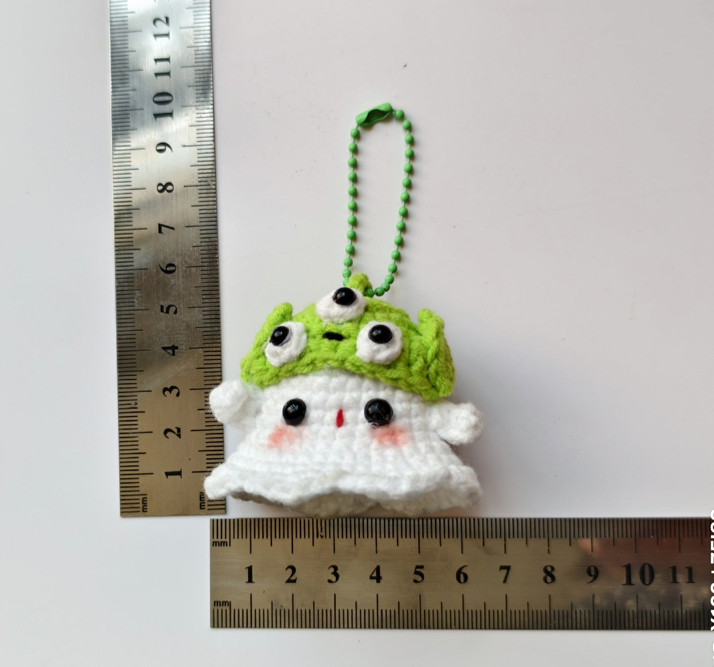 Creative Hand Knitting Ghost Keychain Pendant Halloween Home Decoration Funny Handmade Crochet Ghost Doll Ornament Gifts